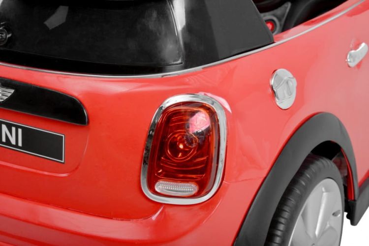 Samochód Mini Hatch Red Hecht dla dzieci 3-8 lat, zdjęcie 4