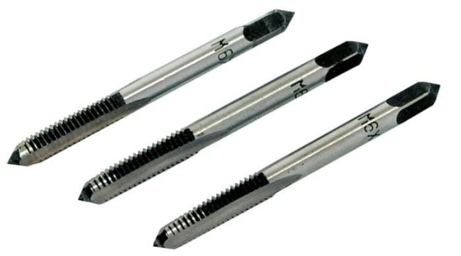 Przejdź do produktu GWINTOWNIK RĘCZNY M4 67004