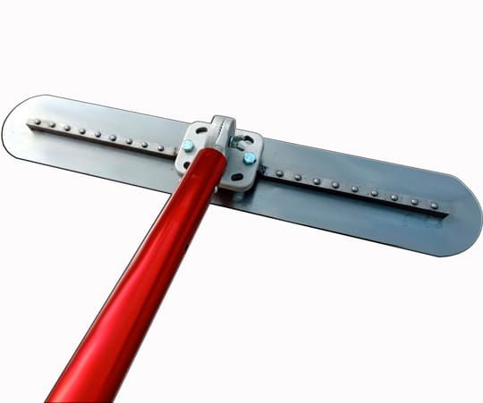 Przejdź do produktu Paca metalowa fresno do betonu z ruchomą głowicą 0,75m LRO 750 A 260115