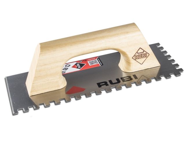 Przejdź do produktu Paca zębata z drewnianym uchwytem zamkniętym 28 cm 8x8 rubi 65984