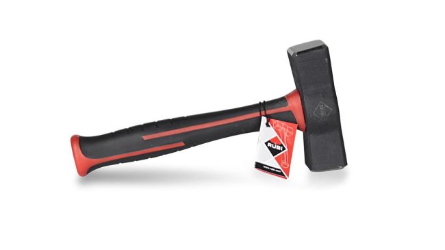 Przejdź do produktu Młotek z uchwytem SOFTGRIP ze stali 700g 0,7kg rubi 71898