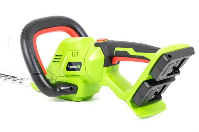 Przejdź do produktu Nożyce do żywopłotu akumulatorowe ogrodowe 52cm 2x20V 4garden ANE5222