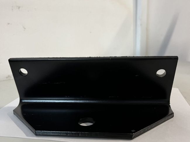 Przejdź do produktu Wspornik mocowanie zaczep traktorka Cedrus CZĘŚĆ ORYGINALNA S532113402453