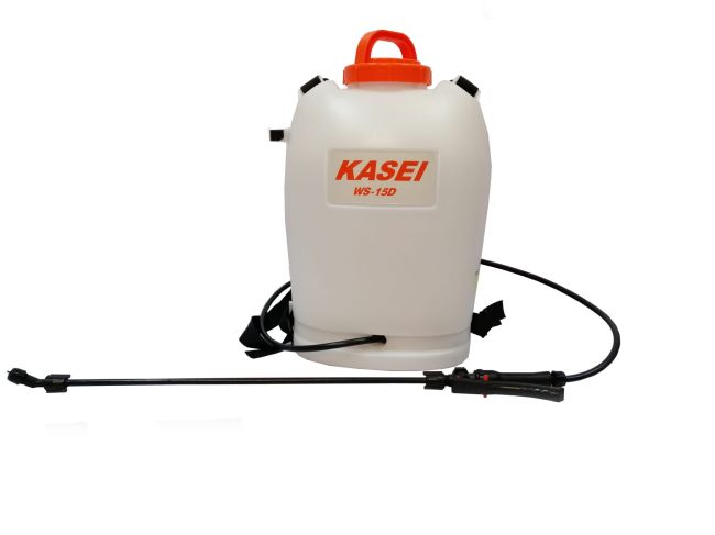 Przejdź do produktu Kasei WSJ-15D opryskiwacz plecakowy elektryczny z akumulatorem mocny sprzęt do oprysku roślin, krzewów i drzew wydajny opryskiwacz ogrodowy profesjonalny