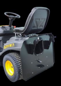 Traktorek spalinowy Mastercut T107-15H 107 cm hydrostatyczny, zdjęcie 3