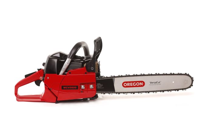 Przejdź do produktu Maruyama MCV5600 pilarka spalinowa 56 cm³ (4,1 KM) — mocna i skuteczna, idealna do cięcia drewna opałowego, gałęzi i prac w lesie lub ogrodzie