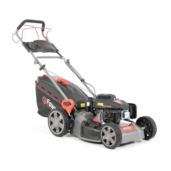 Przejdź do produktu Faworyt Pro MP46 SL kosiarka spalinowa z napędem — wydajna, solidna i wygodna w obsłudze, idealna do pielęgnacji przydomowego trawnika.