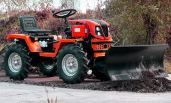 Pług do śniegu do traktorka Farmix MC1800 MC1800-07, zdjęcie 2