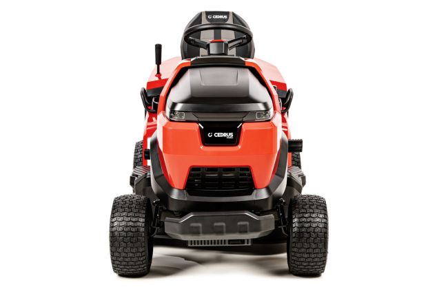 Przejdź do produktu Cedrus Premium C-TRAC-93HC traktorek spalinowy 93 cm z silnikiem 2 CYLINDROWYM Loncin LC1P91F, wydajna maszyna do koszenia i pielęgnacji trawnika