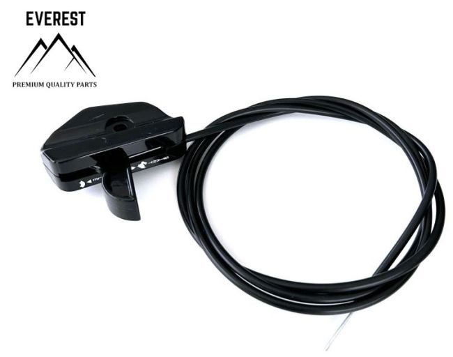 Przejdź do produktu LINKA GAZU Z MANETKĄ UNIWERSALNA PLASTIK 1563mmx1500mm EVEREST