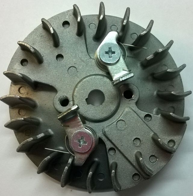 Przejdź do produktu KOŁO MAGNESOWE PILARKI CHIŃSKIE 38cc