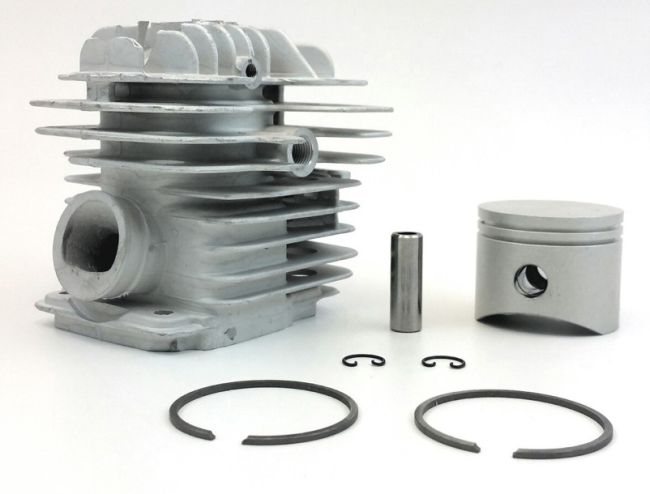 Przejdź do produktu CYLINDER KOMPLETNY OLEOMAC 952