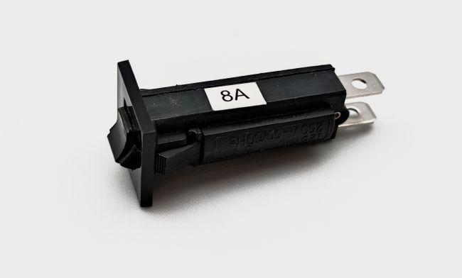Przejdź do produktu Zabezpieczenie silnika 8A ATTACK/MK212 4100627 FINI