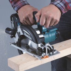Pilarka tarczowa akumulatorowa Makita DHS630Z 18V LXT, zdjęcie 2
