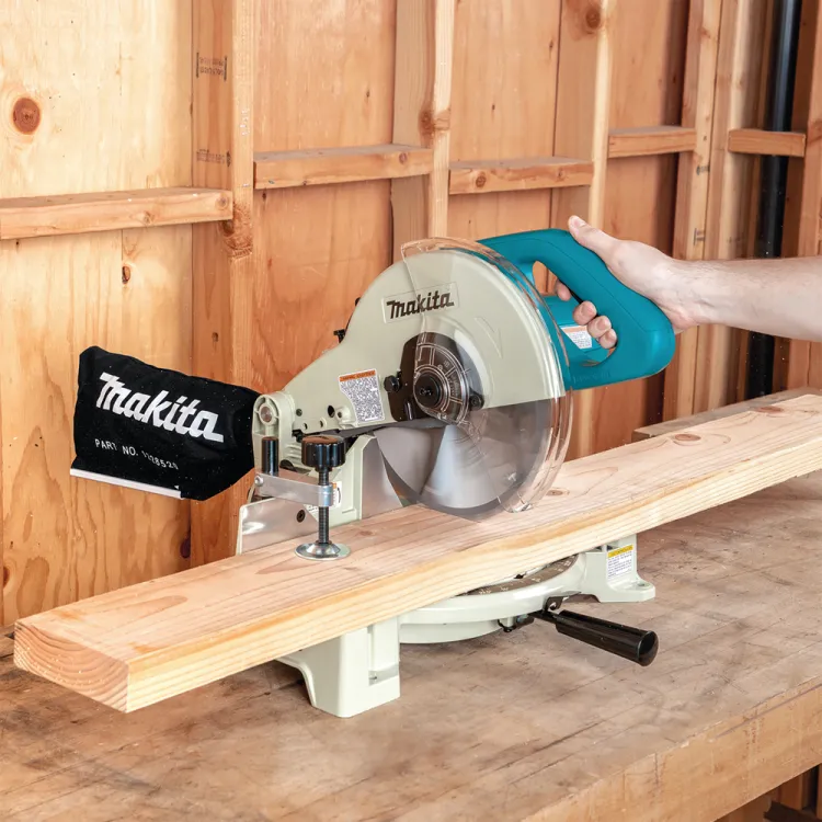 Ukośnica Makita LS1040N 1650 W 260 mm, zdjęcie 4
