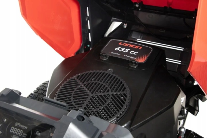 TRAKTOR-OGRODOWY-18-4KM-102cm-FAWORYT-PRO-TR102-HV2TE-Pojemnosc-silnika-635-cm3.jpg